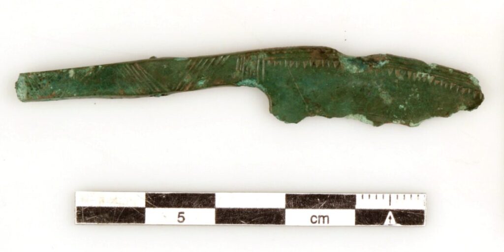 TAK1597x0815_bronzekniv(1)