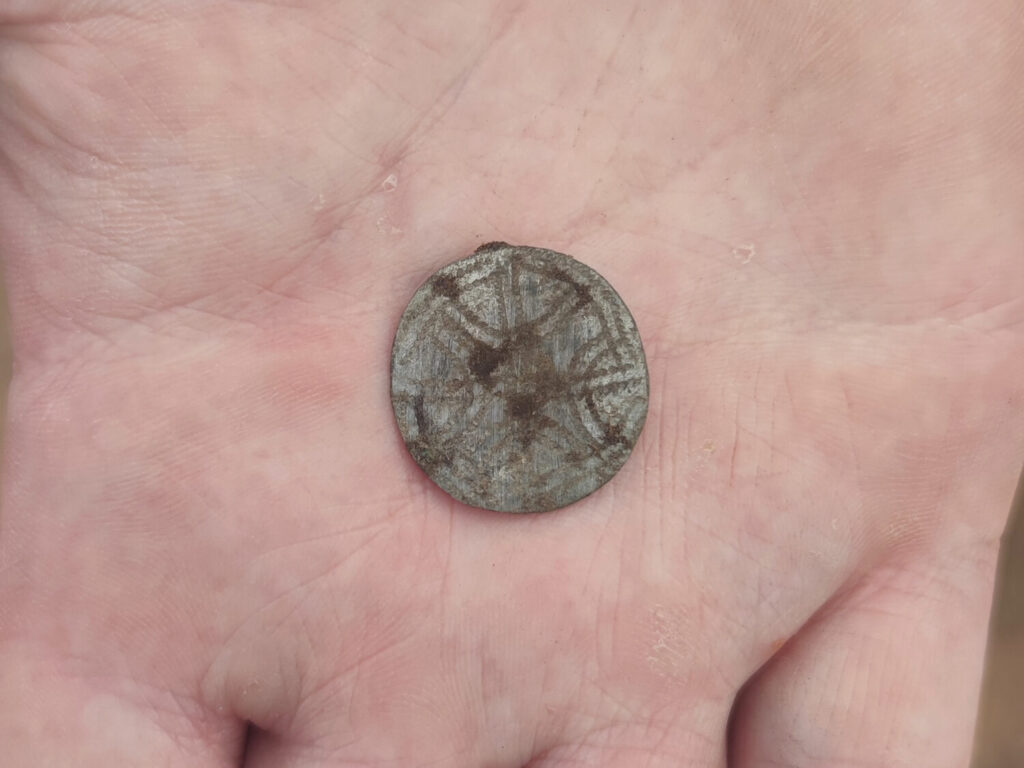 TAK2033x1777-0001 - Hængesmykke i sølv 2